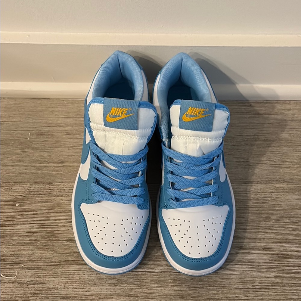 Nike Dunk Low Coast Unc Women's Blue And White Sneakers